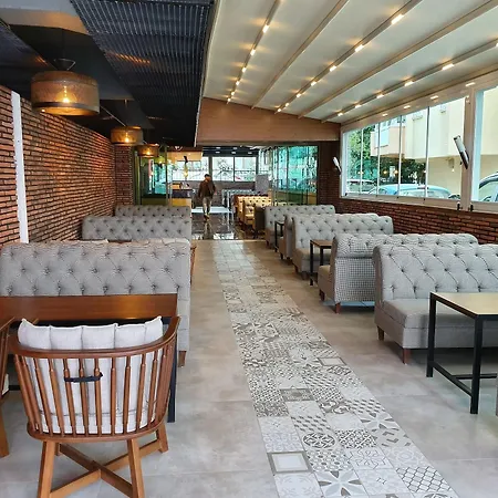 My New Hotel 2*